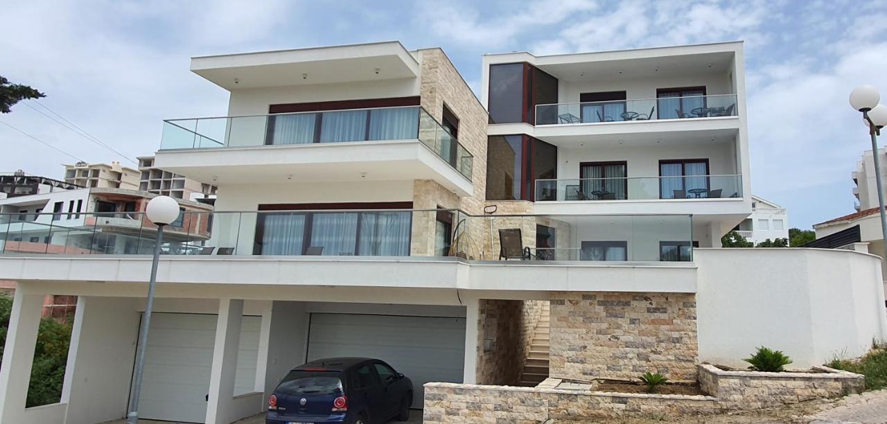 Arte Apartments Ulcinj Exterior photo